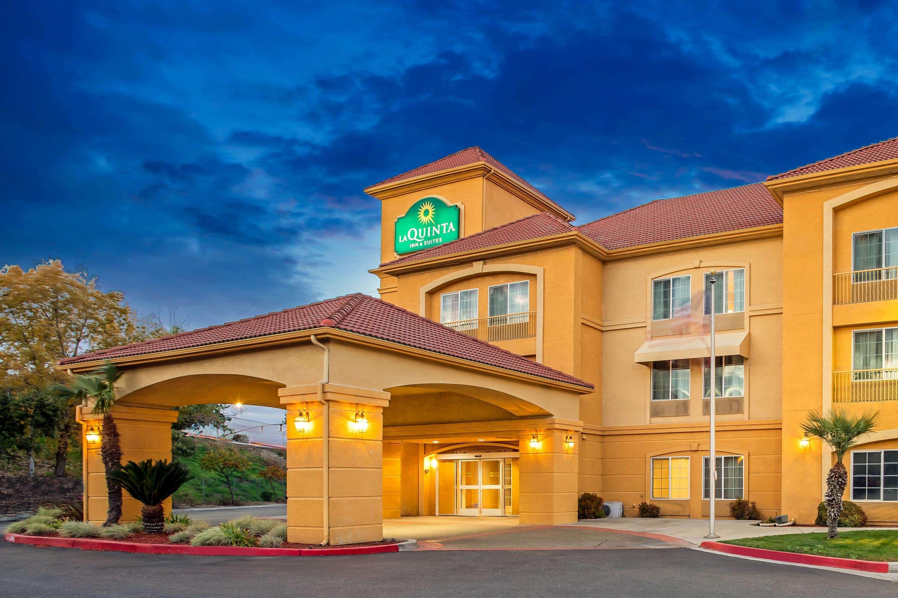 La Quinta By Wyndham Manteca - Ripon Hotel Exterior foto